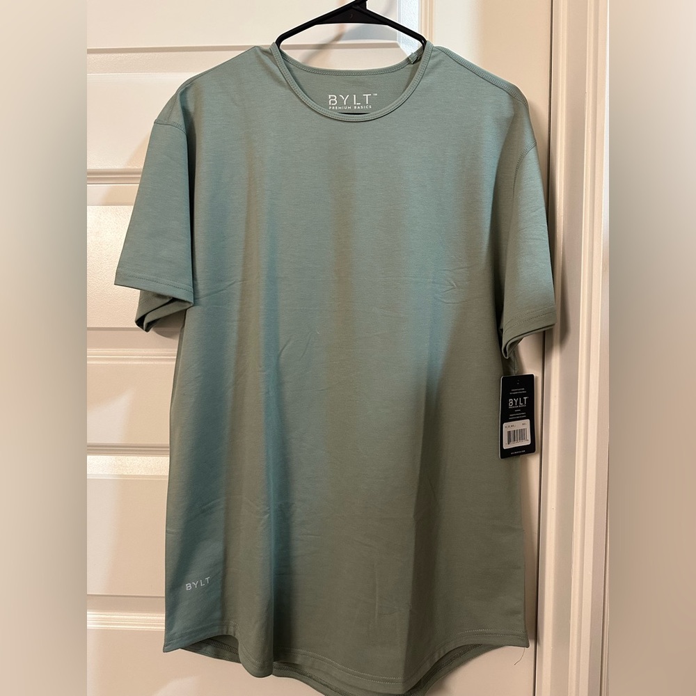 Men’s BYLT Basics Moss Green T-Shirt (LARGE)